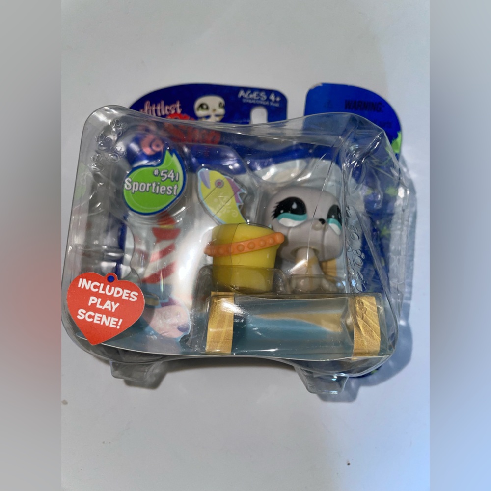 Littlest pet shop